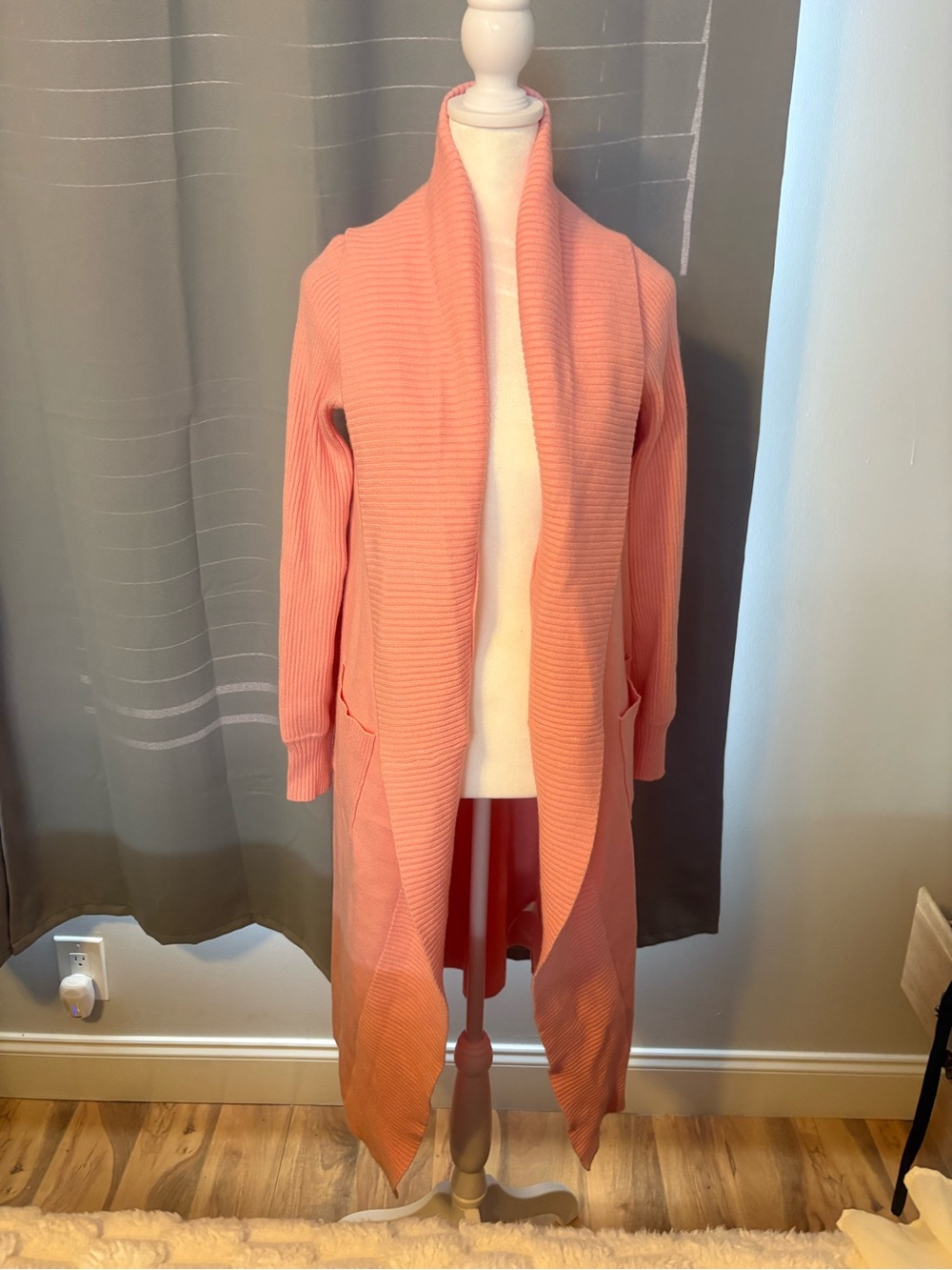 Women's Open-Front Long Cardigan Sweater - Pink